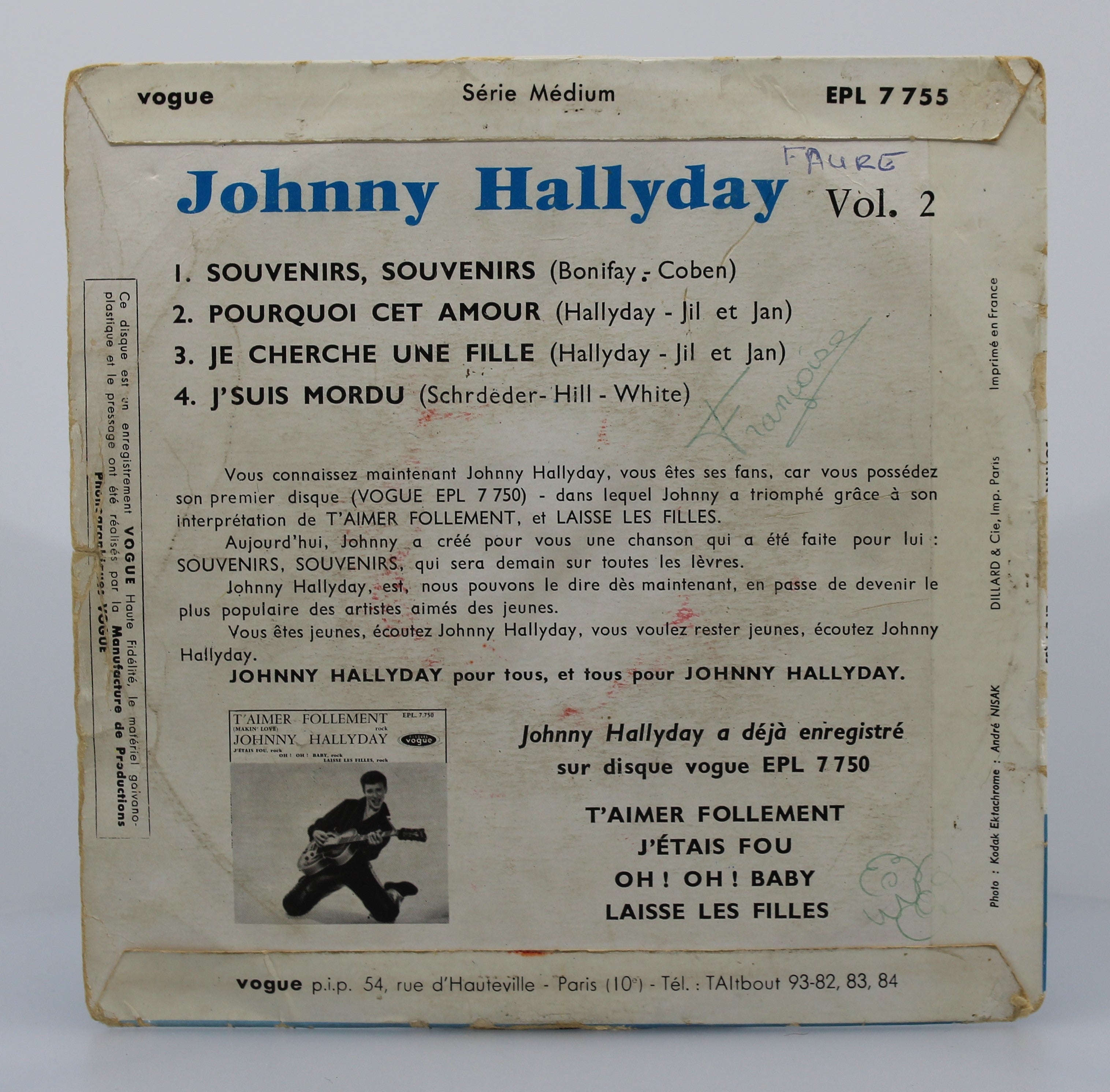 Écoutez le dernier album de Johnny Hallyday